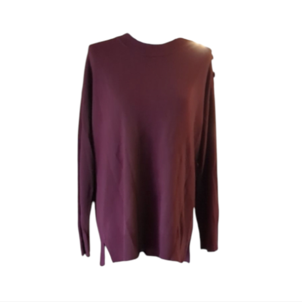 Size L Elegant Burgundy Crewneck Sweater